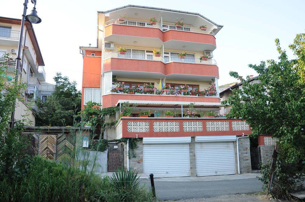 Hotel Babeva Sveti Vlas Exterior foto